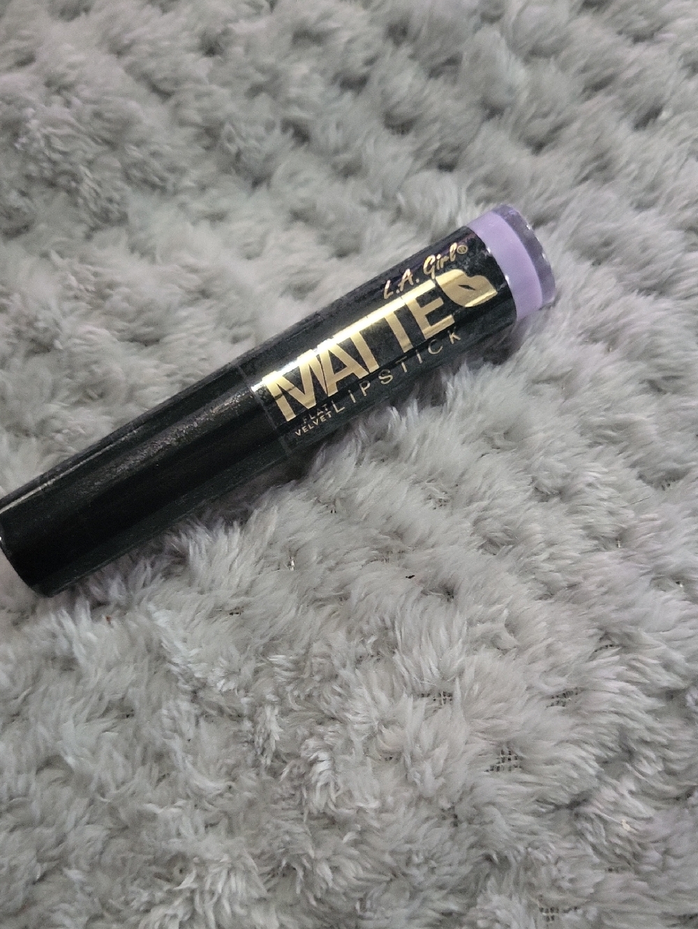 L.A. Girl Matte Velvet Lipstick - Love Triangle